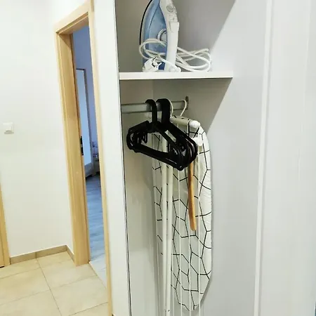 Seven לגניצה