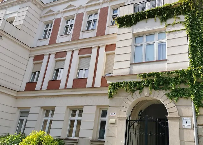 アパート Seven レグニツァ